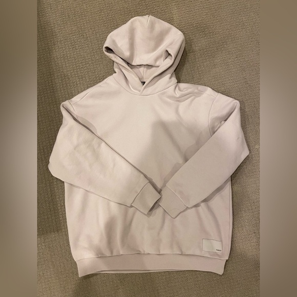 Vuori Womens restore oversized hoodie. NWOT - Picture 2 of 4